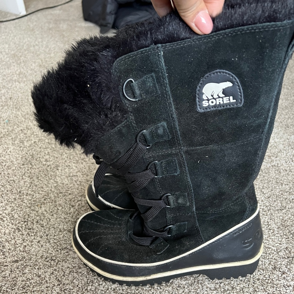 Sorel snow boots
